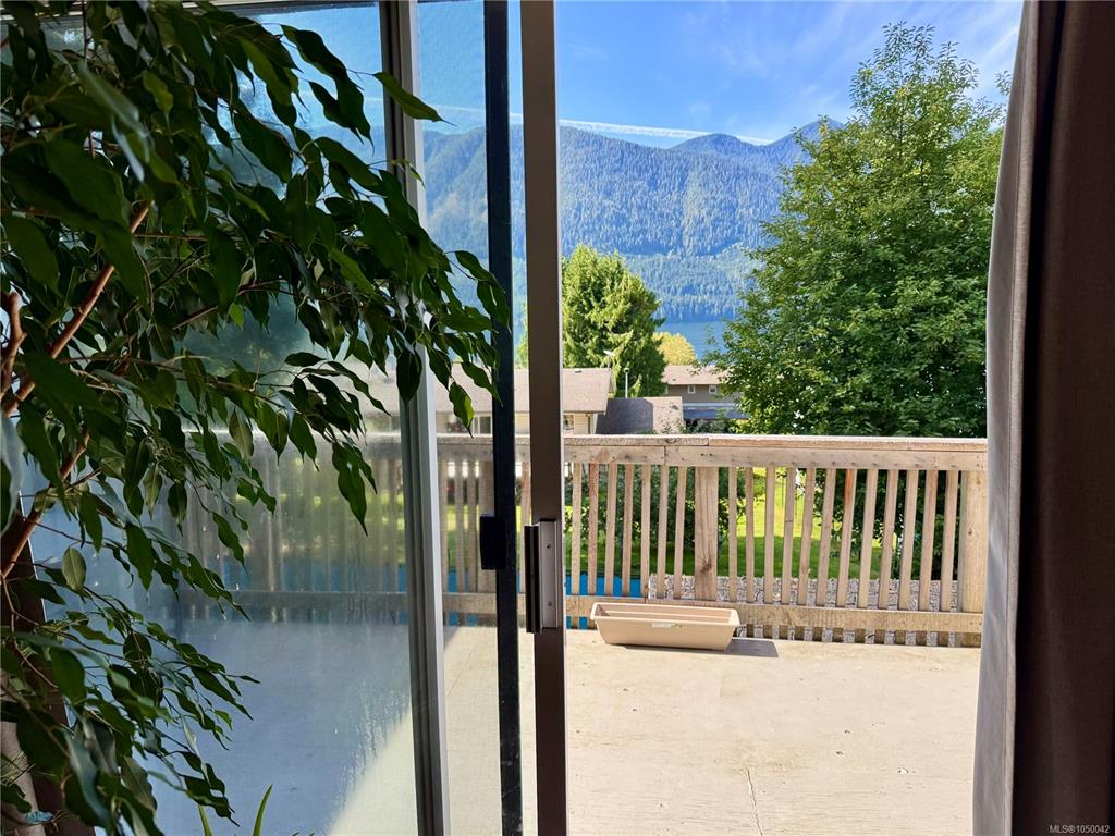 Fourth View of 9 Dogwood Lane, Port Alice, BC, V0N 2N0