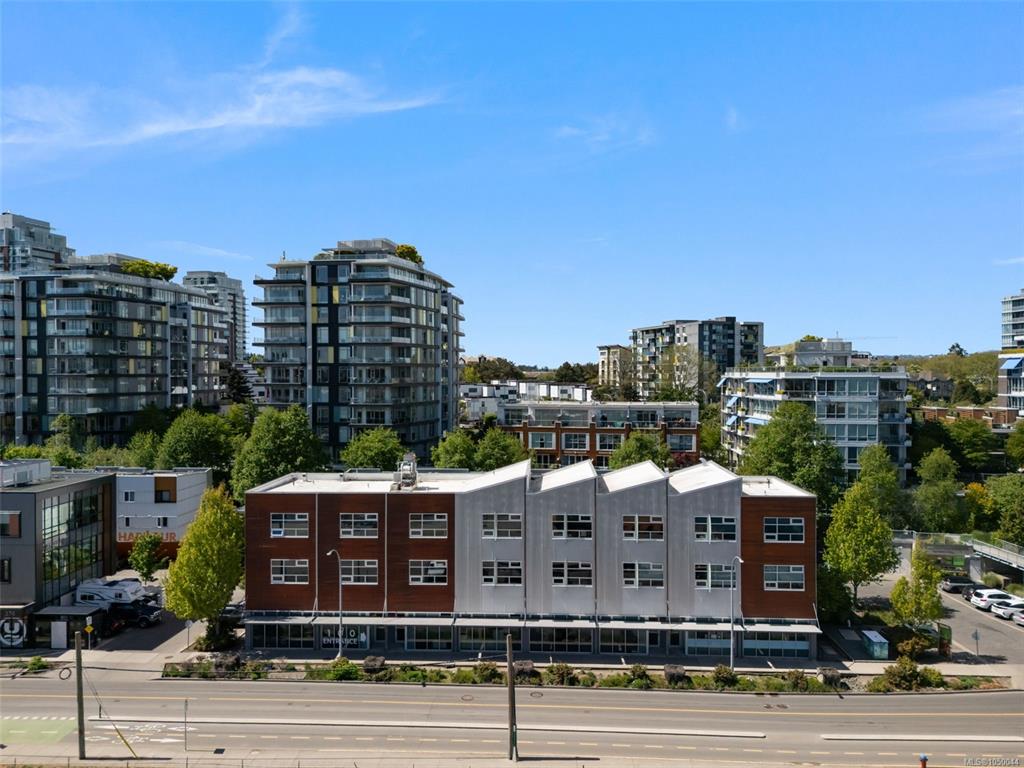 Second View of 388 Harbour Rd, Victoria, BC, V9A 3S1