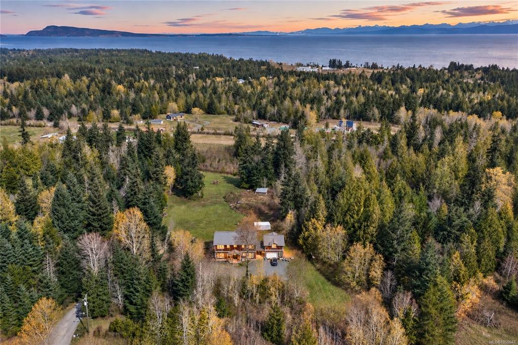 Second View of 2835 Olympic Rd, Qualicum Beach, BC, V9K 2L8