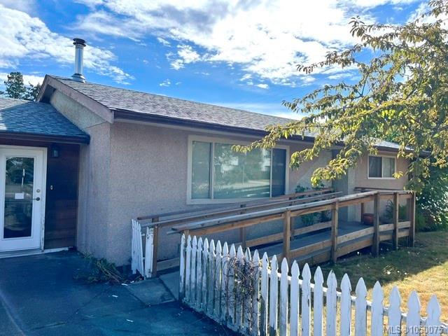 Third View of 160 Moilliet St S, Parksville, BC, V9P 1K8