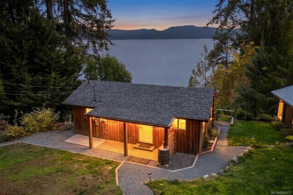 Third View of 25 Seagirt Rd, Sooke, BC, V9Z 1A2