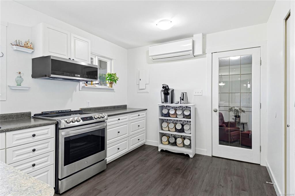Fifth View of 920 Watson Cres, Campbell River, BC, V9W 5N4