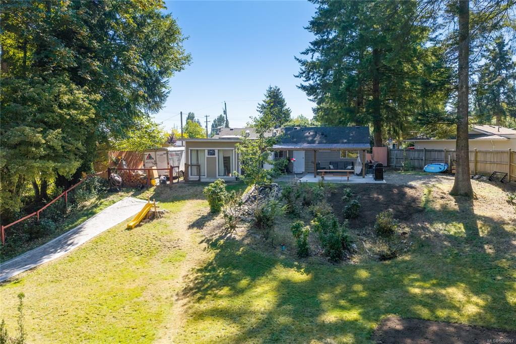 Second View of 608 Brookeside Pl, Nanaimo, BC, V9R 5T8