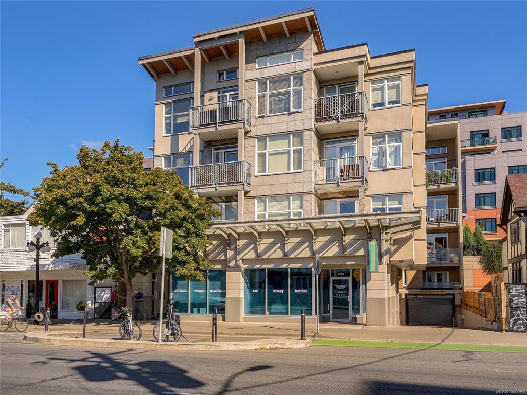 Second View of 1022 Fort St, Victoria, BC, V8V 3K4