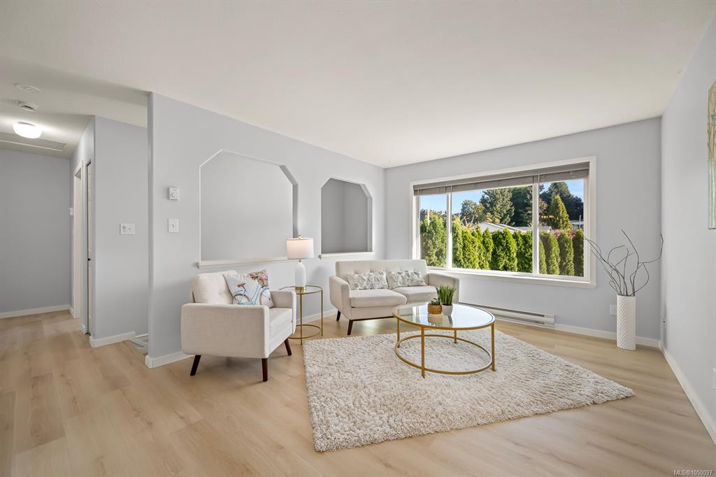 Second View of 4657 Valecourt Cres, Courtenay, BC, V9N 7W6