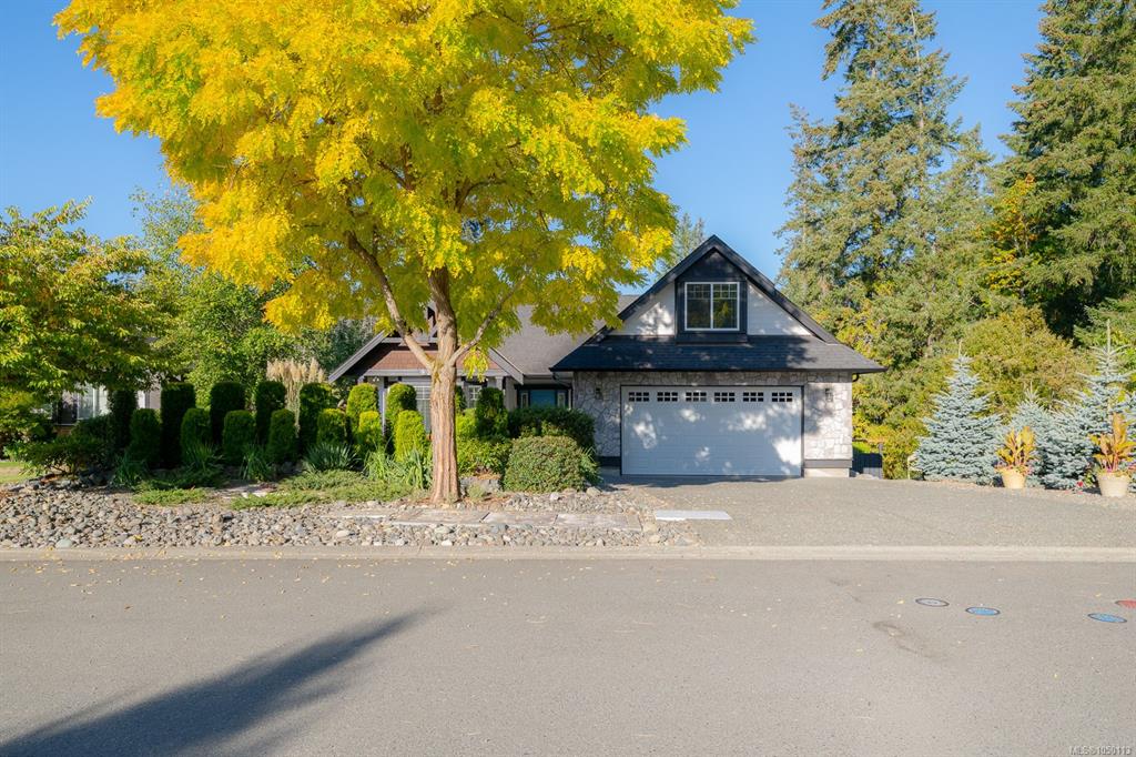 Third View of 929 Deloume Rd, Mill Springs Village, Mill Bay, BC, V0R 2P1