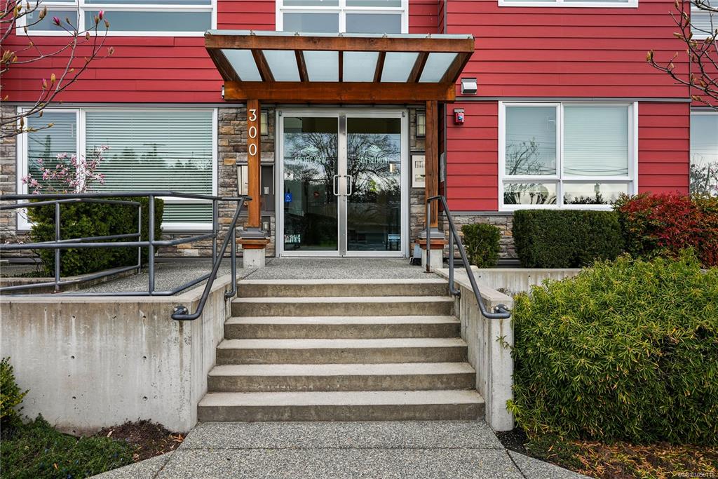 Fourth View of 300 Belmont Rd, Colwood, BC, V9C 1B1