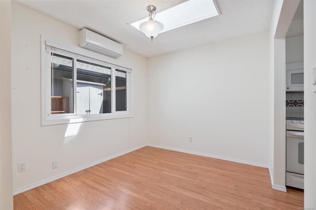 Fifth View of 1184 Clarke Rd, Central Saanich, BC, V8N 2C3