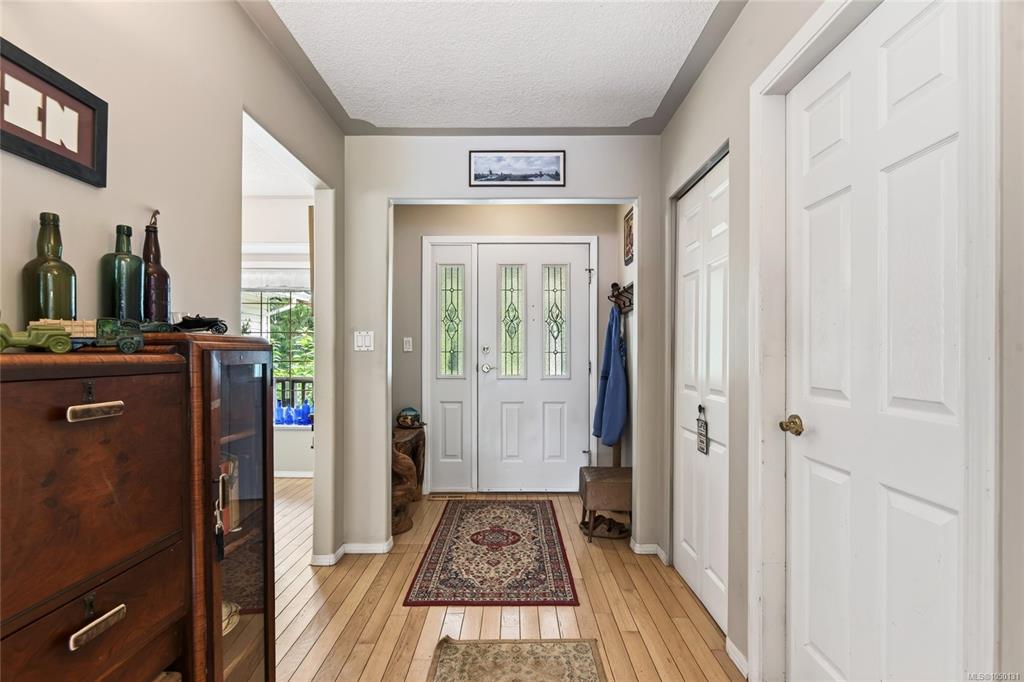 Fifth View of 429 Howes Rd, Sayward, BC, V0P 1R0