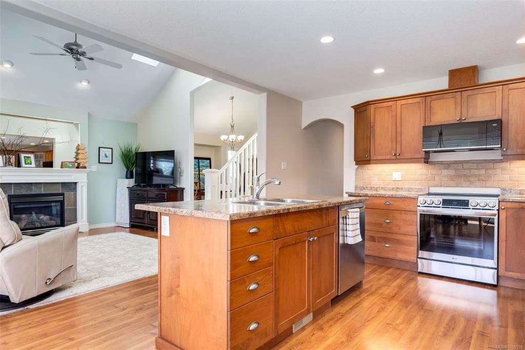 Fourth View of 1153 Roberton Blvd, Parksville, BC, V9P 2R6
