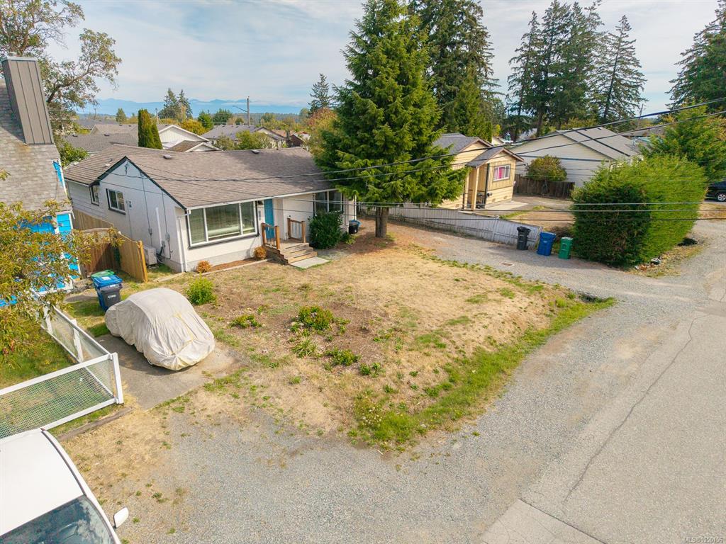 Fifth View of 960 St Andrews St, Nanaimo, BC, V9S 1S9