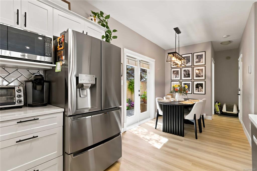 Fifth View of 2645 Millstream Rd, Langford, BC, V9B 6V8