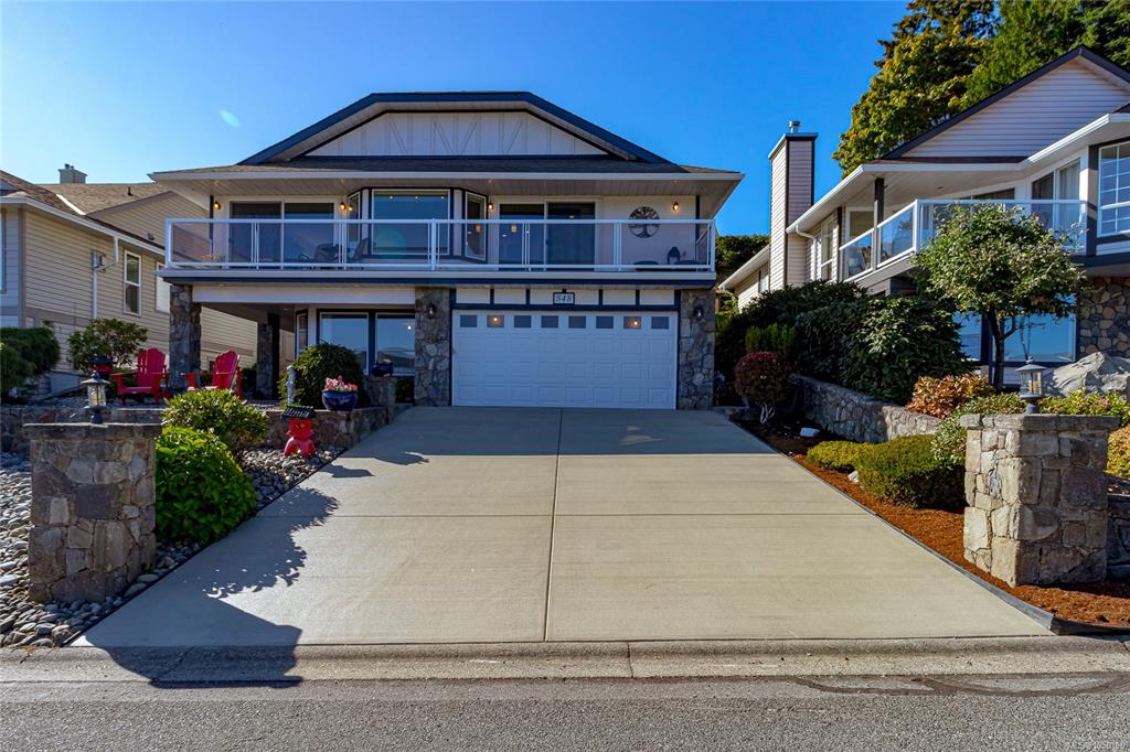 Third View of 548 Marine View, Arbutus Ridge, Cobble Hill, BC, V8H 0K8