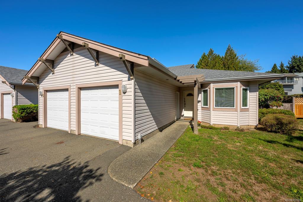 Second View of 950 Braidwood Rd, PANORAMA GARDENS, Courtenay, BC, V9N 3R9