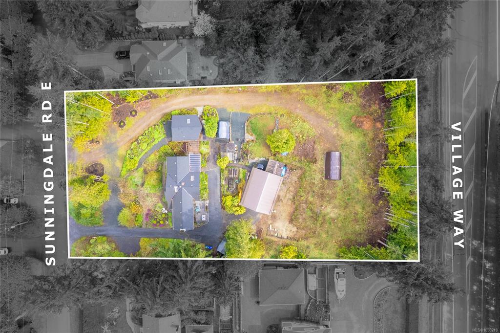 Second View of 218 Sunningdale Rd E, Qualicum Beach, BC, V9K 1L3