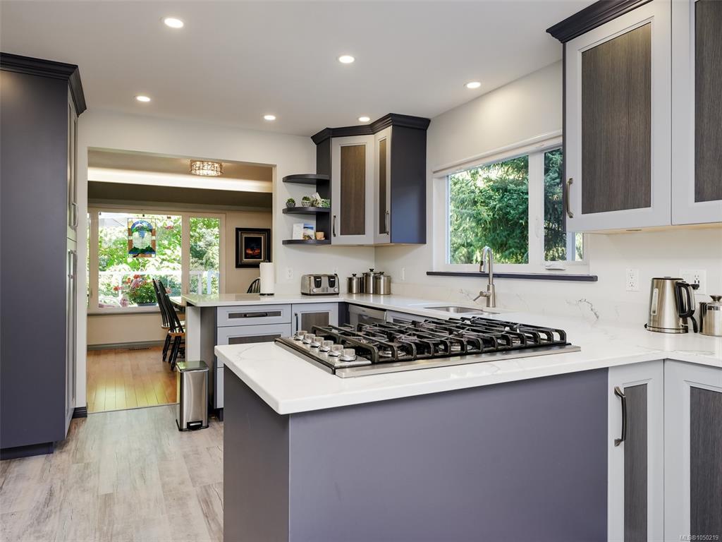 Fifth View of 6232 Rodolph Rd, Central Saanich, BC, V8Z 5V8