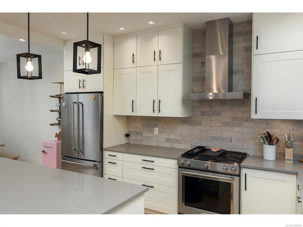 Fifth View of 2835 Turnstyle Cres, Kettle Creek, Langford, BC, V9B 0T8