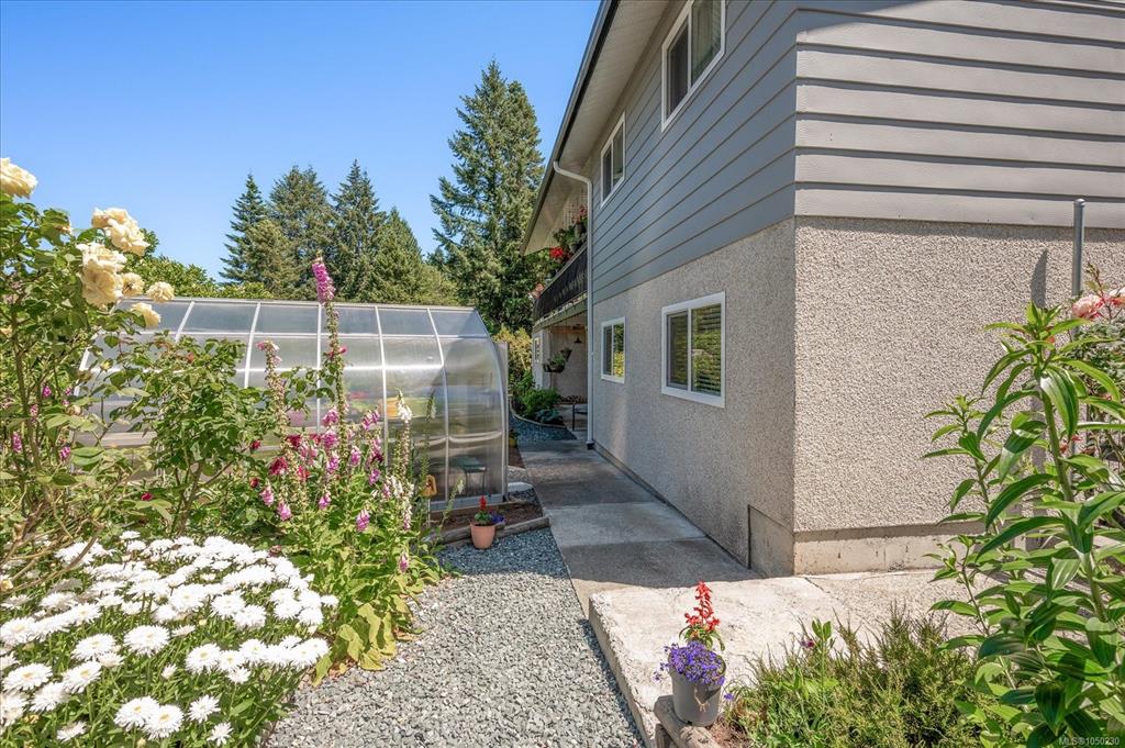 Fourth View of 11041 Chemainus Rd, Ladysmith, BC, V9G 1Z2
