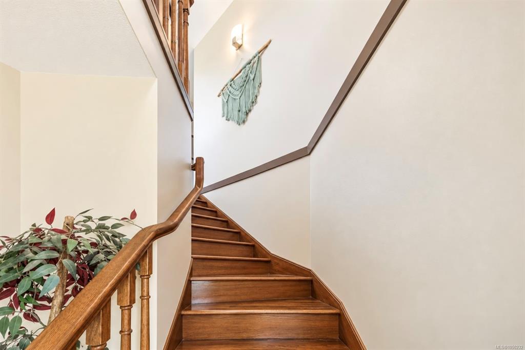 Fourth View of 850 Lorne White Pl, Ucluelet, BC, V0R 3A0