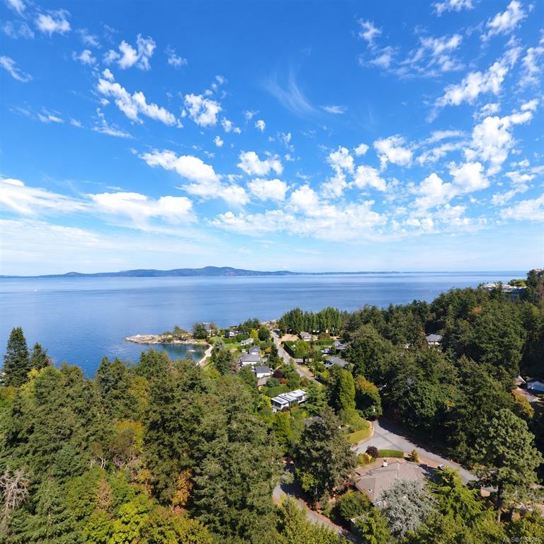 Fifth View of 2708 Sea Glass Pl, Saanich, BC, V8P 3H2