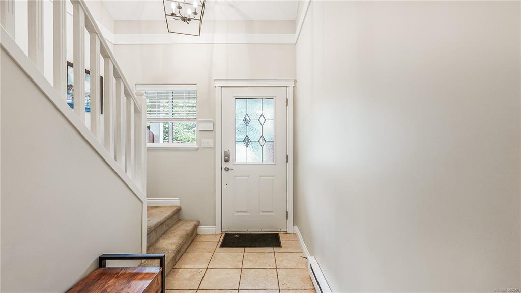 Fourth View of 724 Larkhall Rd, Langford, BC, V9B 6W8