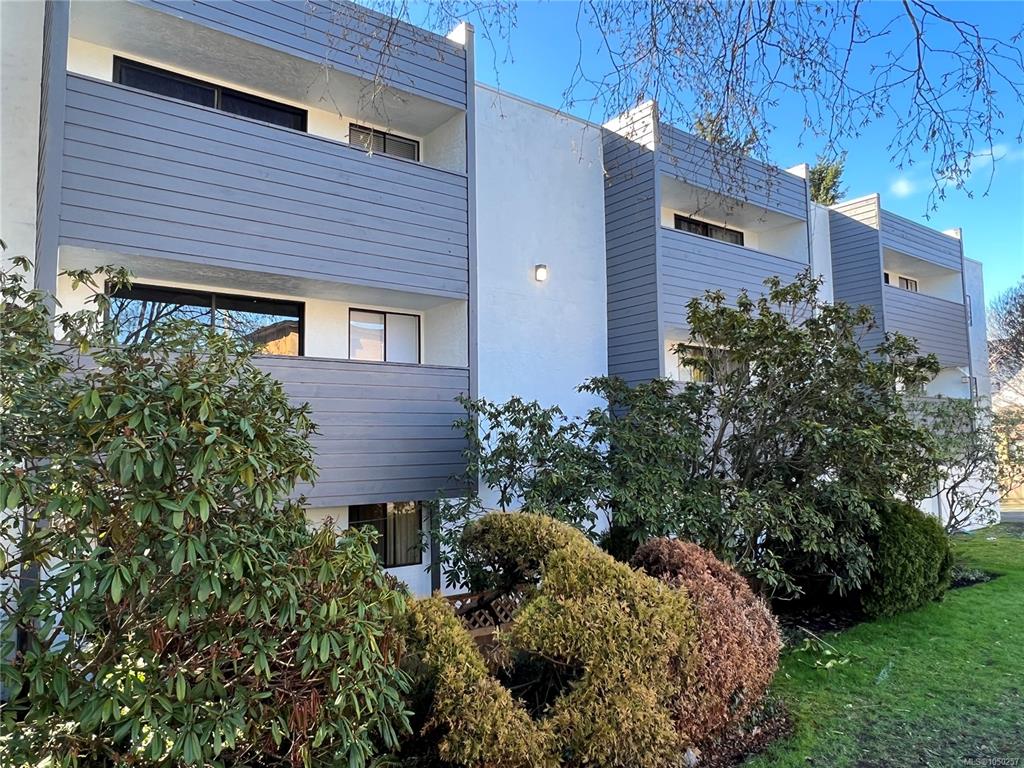 Fifth View of 1333 Pandora Ave, Victoria, BC, V8V 3R6