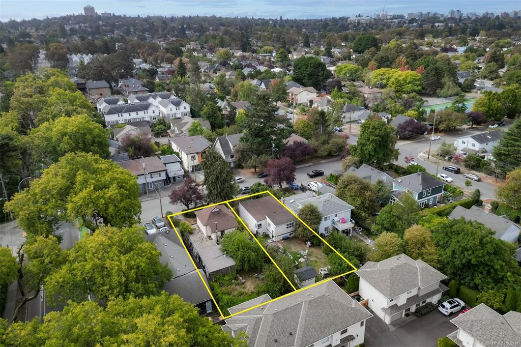 Fourth View of 1636 1662 Kings Rd, Victoria, BC, V8R 2N8