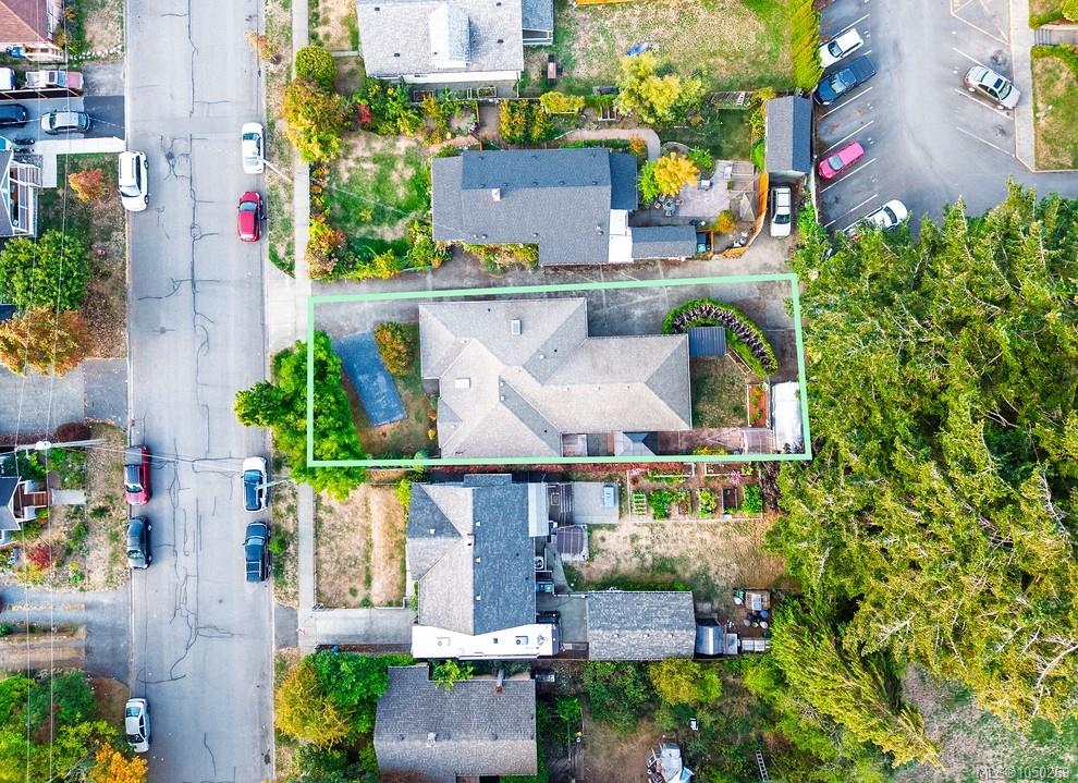 Fourth View of 950 Mcdonald St, Duncan, BC, V9L 1Z1
