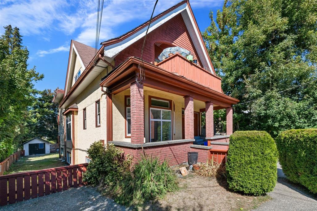 Fourth View of 124 St Andrews St, Victoria, BC, V8V 2M7