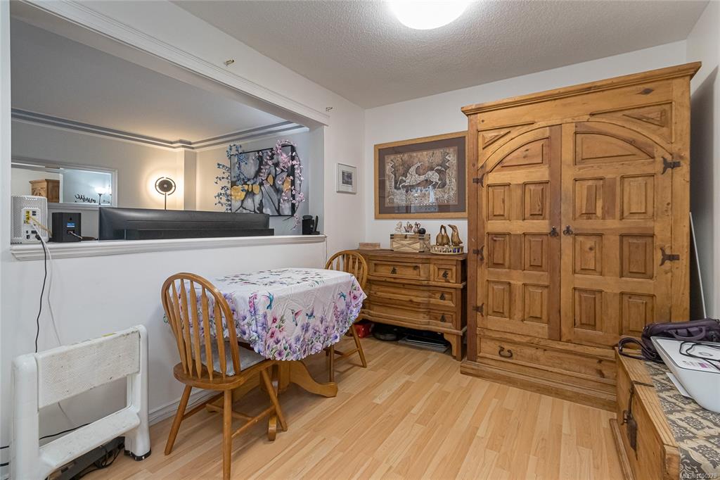 Fourth View of 2771 Spencer Rd, Langford, BC, V9B 4E2