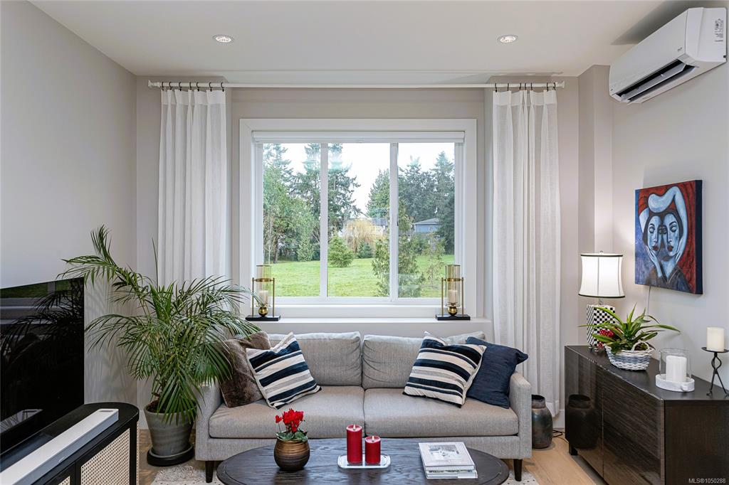 Fifth View of 10480 Resthaven Dr, Melville Parkside, Sidney, BC, V8L 3H7