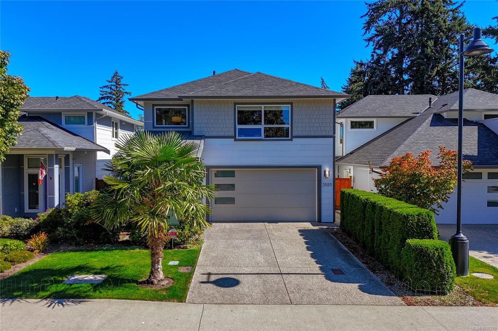 Second View of 3325 Painter Rd, Colwood, BC, V9C 2H7
