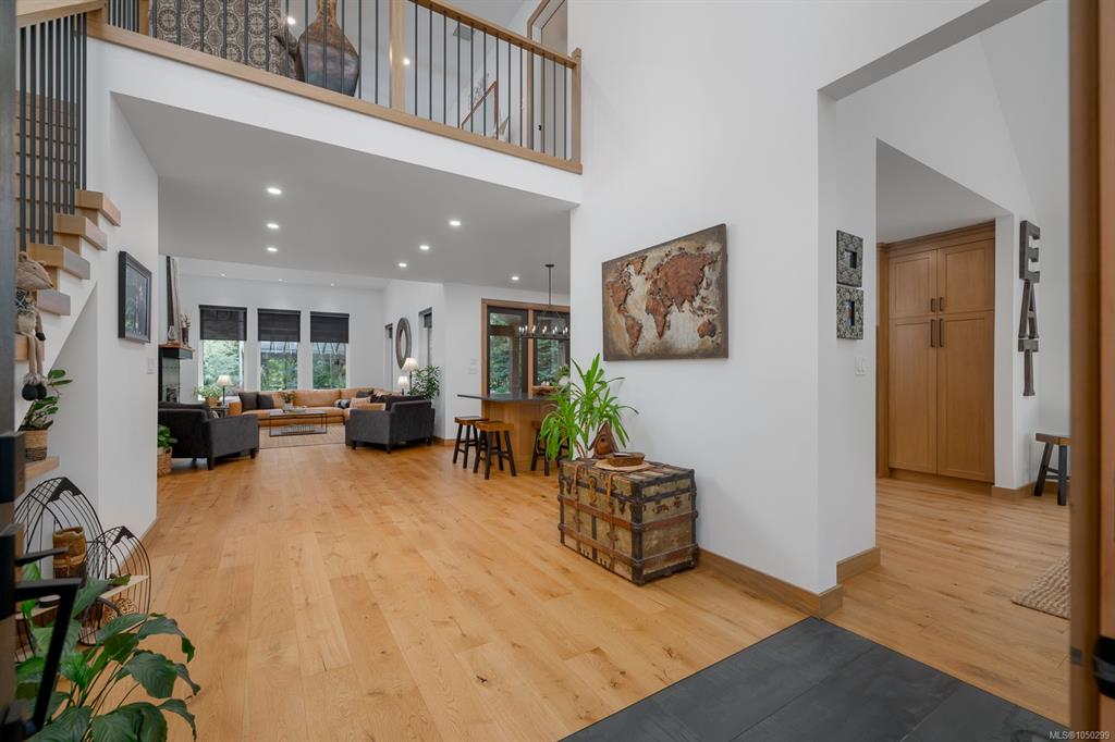 Third View of 5625 Willow Rd, Port Alberni, BC, V9Y 8V4