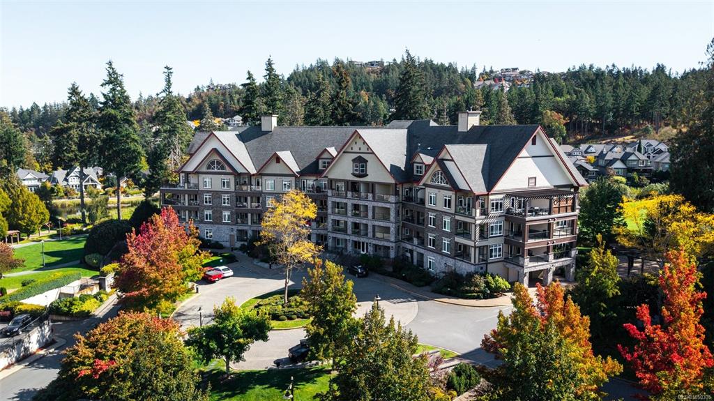 Fourth View of 1375 Bear Mountain Pkwy, Langford, BC, V9B 0C9