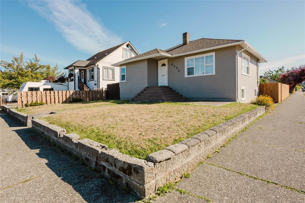 4374 Maitland St, 1050323, BC,