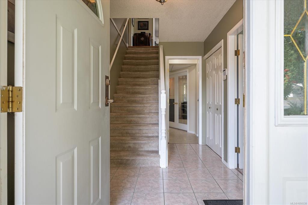 Fourth View of 2187 Mountain Vista Dr, Nanaimo, BC, V9T 5X5