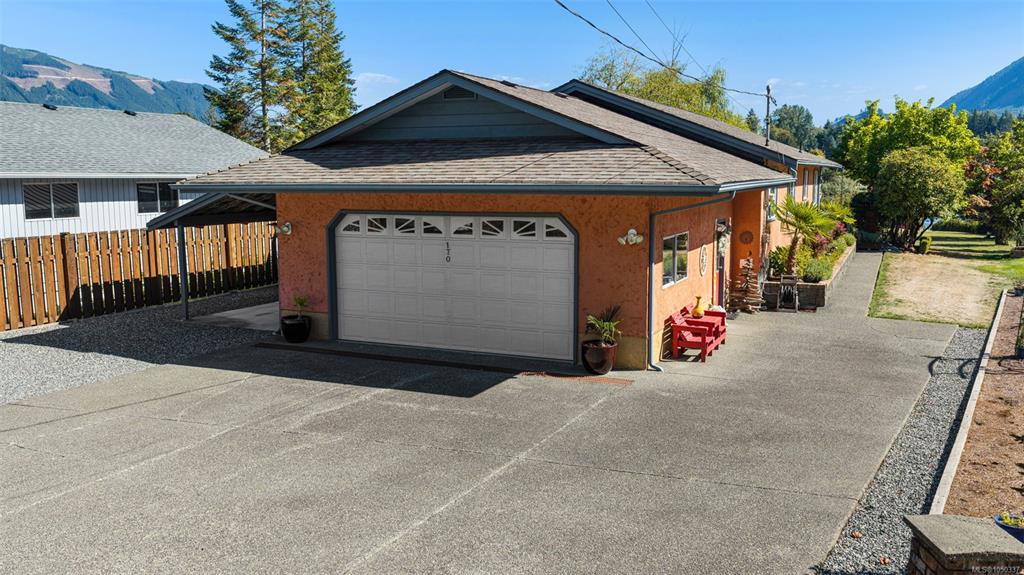 Fourth View of 170 Wavell Rd, Lake Cowichan, BC, V0R 2G0