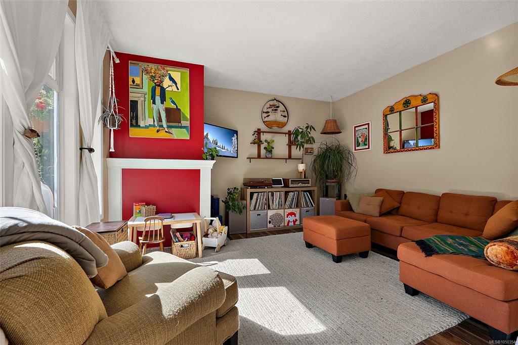 Fourth View of 1109 Caledonia Ave, Victoria, BC, V8T 1E9