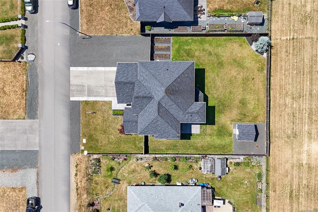 Third View of 5327 Otter Pl, Port Alberni, BC, V9Y 8X7