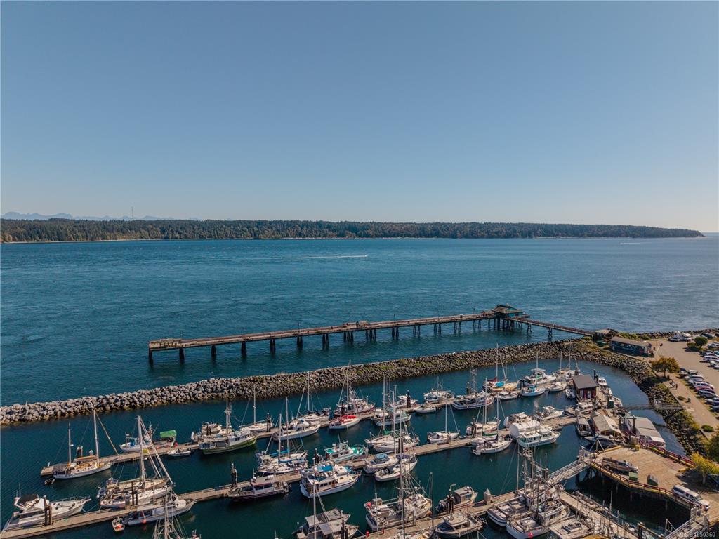 Fourth View of 725 Thulin St, Campbell River, BC, V9W 2L4