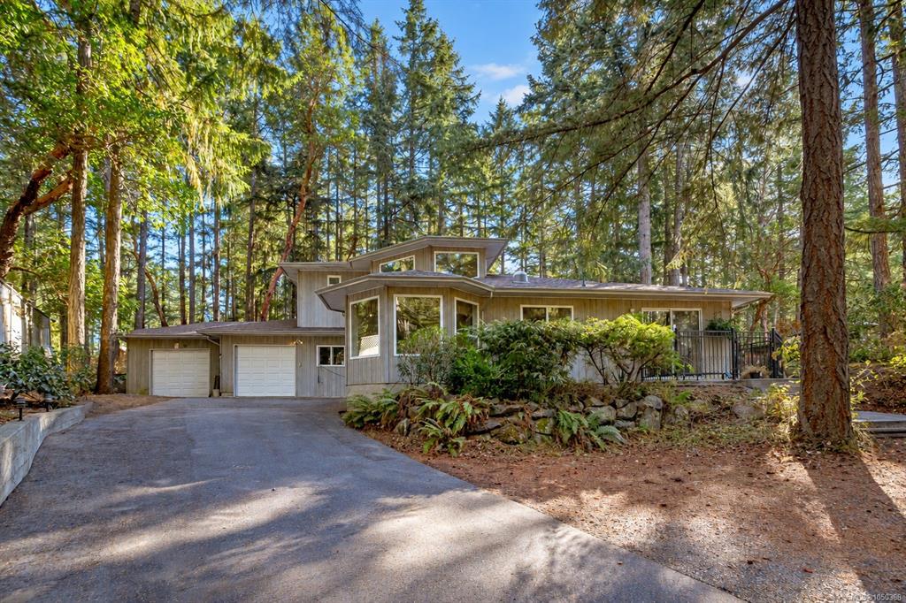 Second View of 661 Millstream Lake Rd, Highlands, BC, V9B 6E9