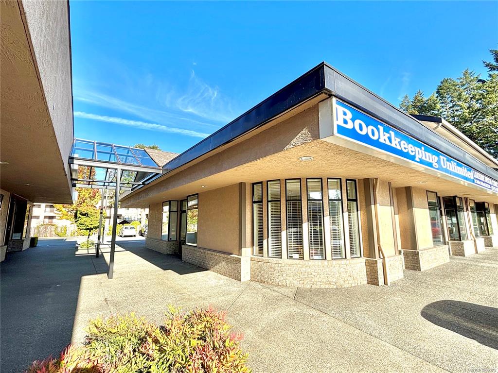 Fourth View of 4800 Island Hwy N, Nanaimo, BC, V9T 1W6