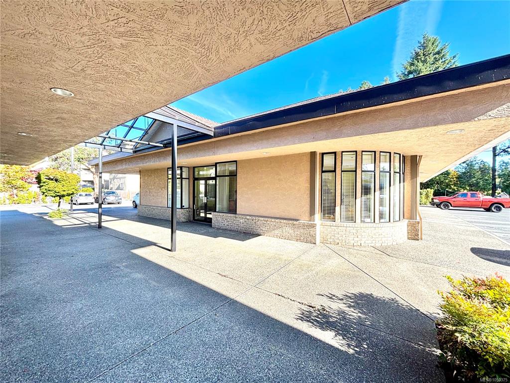 Fifth View of 4800 Island Hwy N, Nanaimo, BC, V9T 1W6