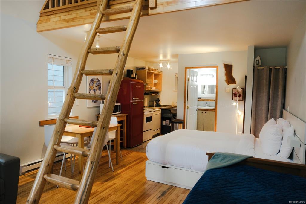 Fourth View of 1024 Tyee Terr, Ucluelet, BC, V0R 3A0