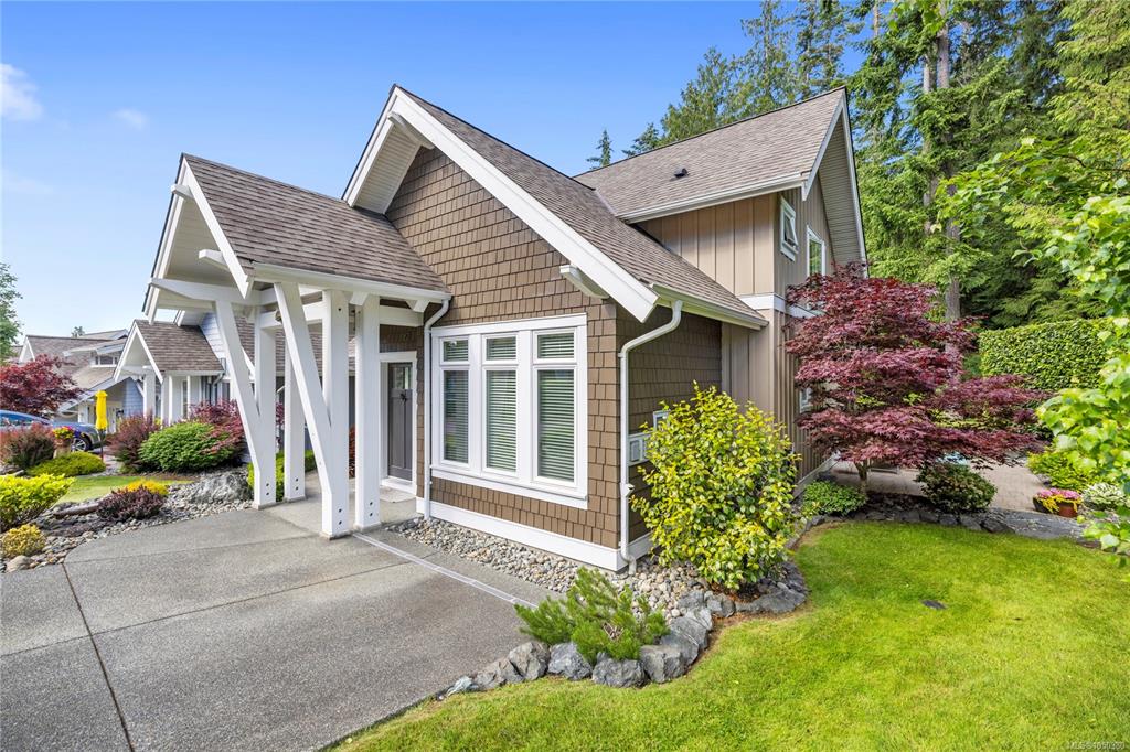 5251 Island Hwy W, 1050380, BC,