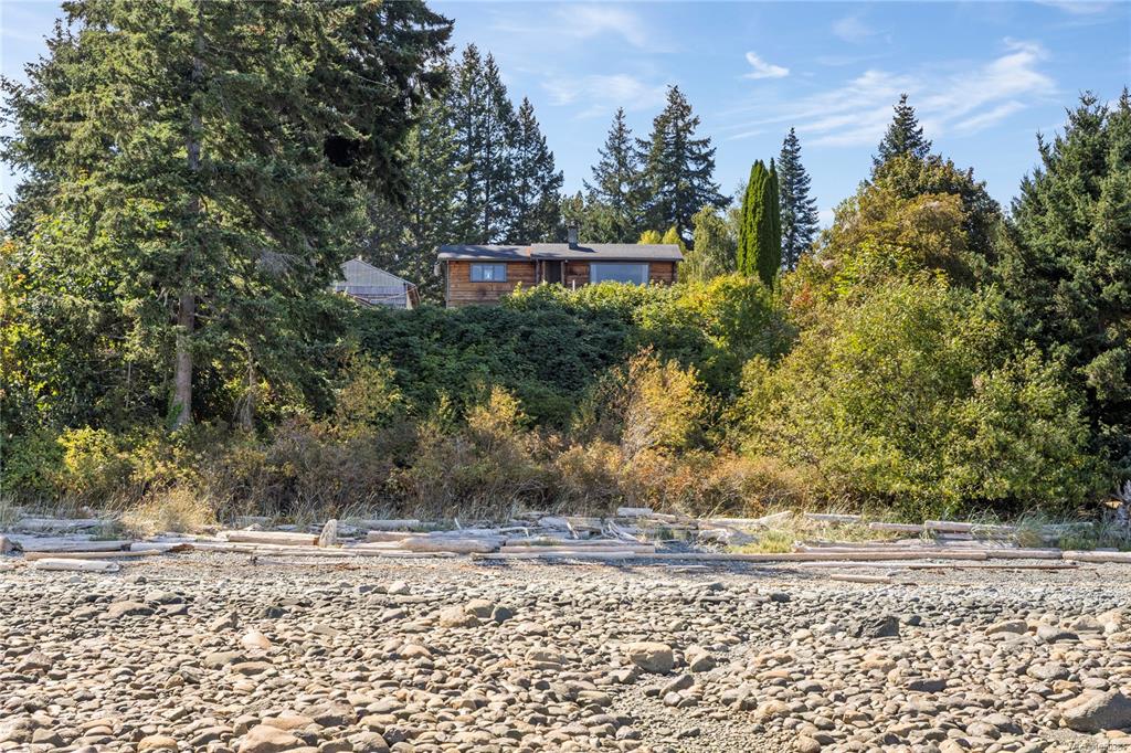 Third View of 2310 Seabank Rd, Courtenay, BC, V9J 1Y2