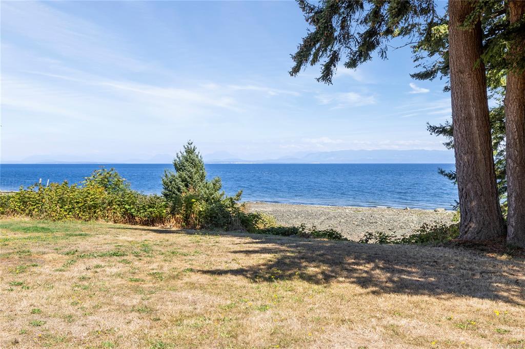Fourth View of 2310 Seabank Rd, Courtenay, BC, V9J 1Y2