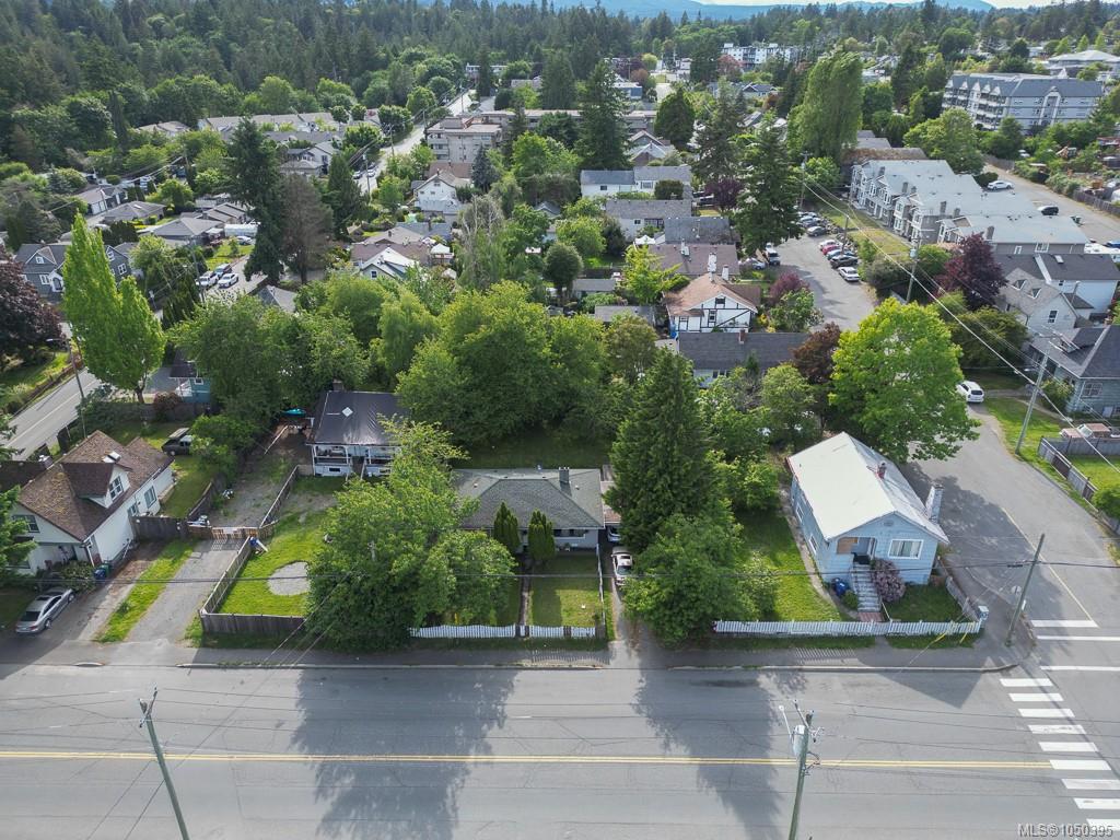 307 Holly Ave, 1050395, BC,