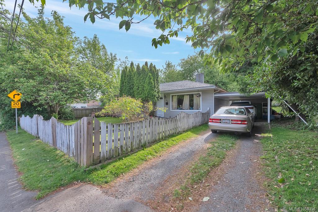 Third View of 311 Holly Ave, Nanaimo, BC, V9S 3M3