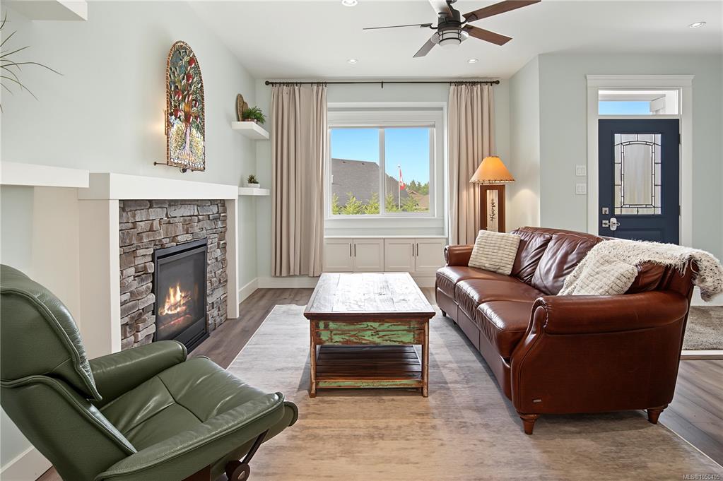 Third View of 743 Briarwood Dr Sw, Wembley Crossing, Parksville, BC, V9P 0G5